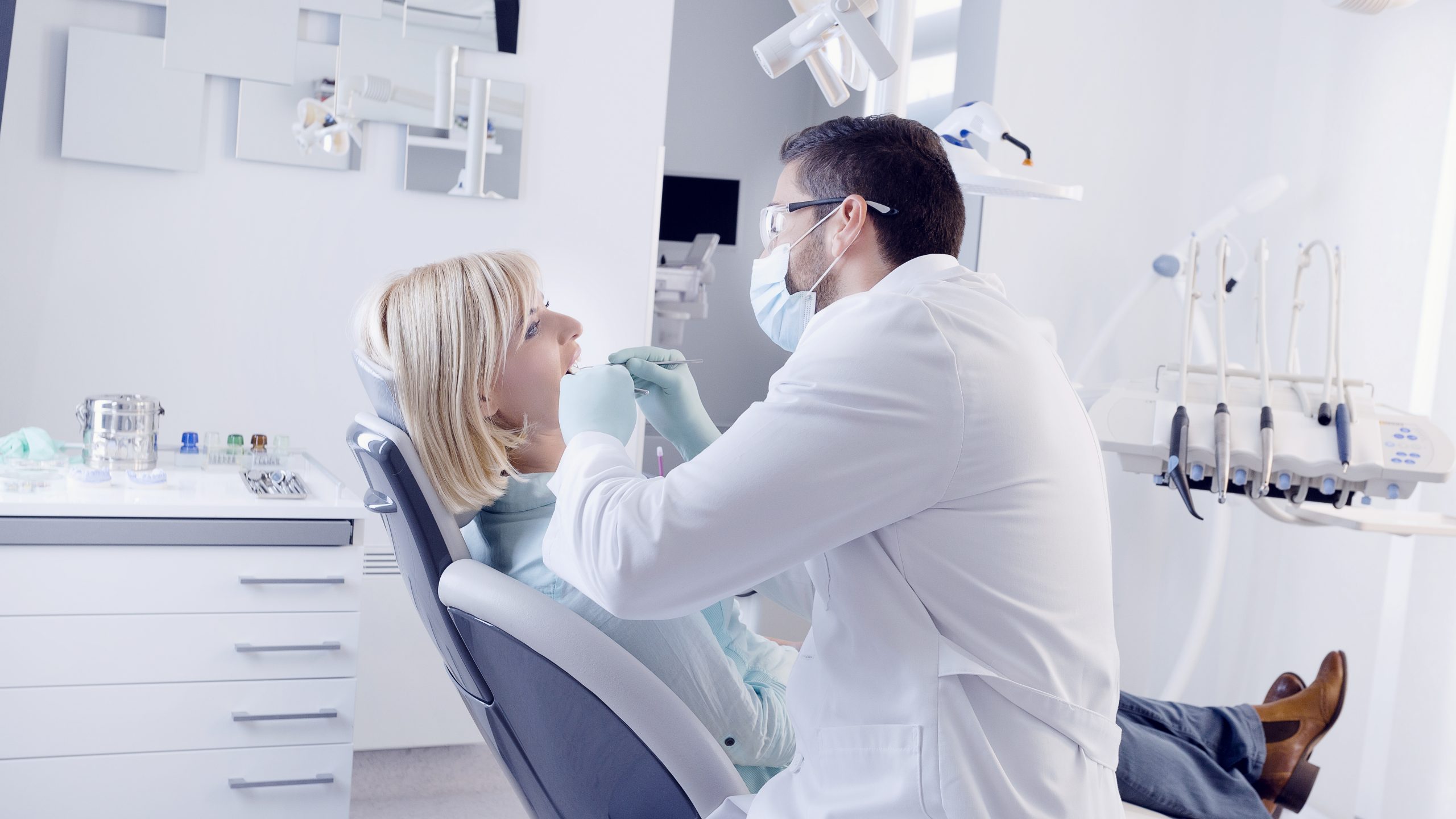 Dentist in Holbrook, NY
